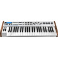 MIDI-клавиатура / синтезатор ARTURIA THE LABORATORY / Analog Experiense 49
